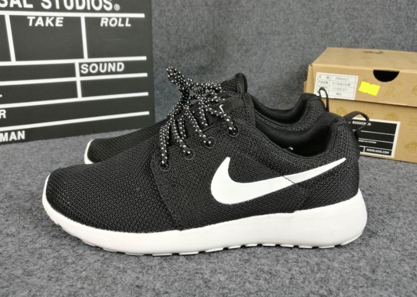 nike classic shoes mens