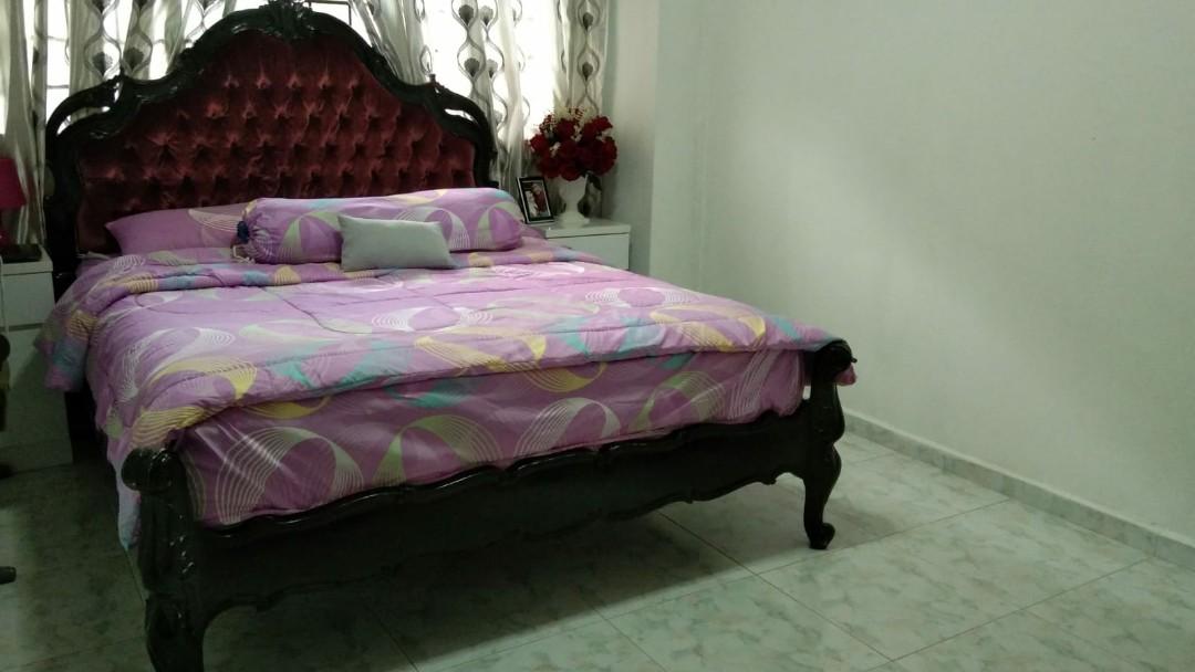 Queen Victorian Bed, Furniture & Home Living, Furniture, Bed Frames