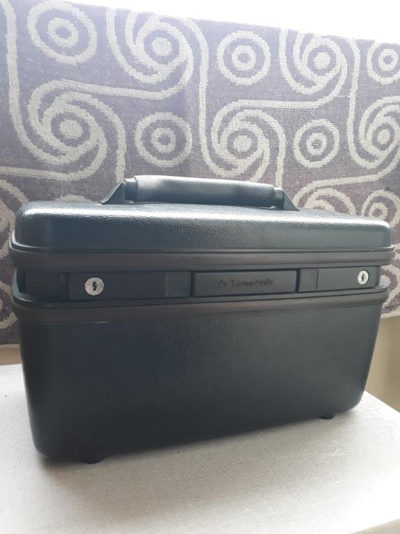 vintage train case luggage