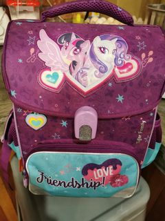 (Category: ) located in . Submitted by sallytee (Listing ID 1024167913, Image 1). Description: .