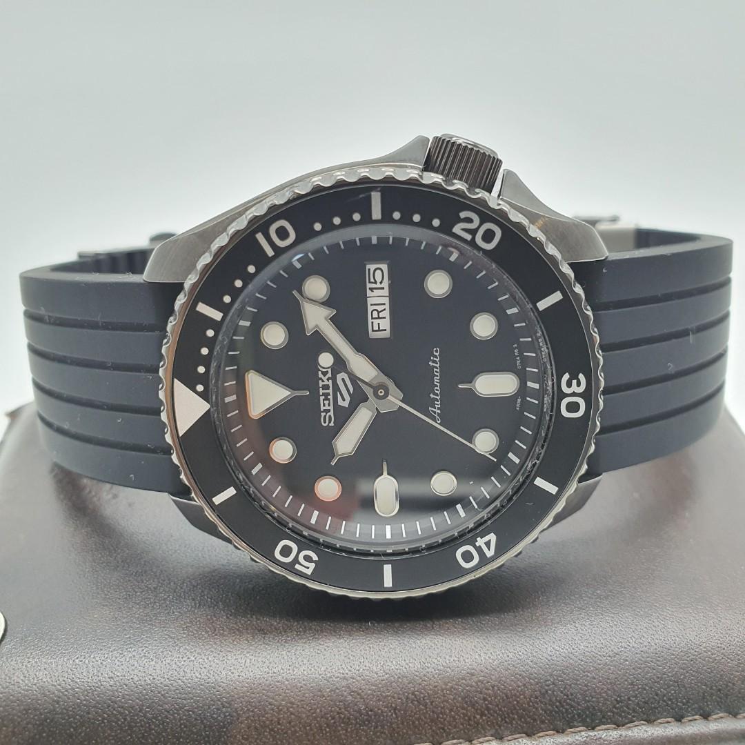 Seiko 5 Sports Srpd65k1 Men S Fashion Watches On Carousell