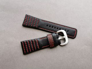 (Category: ) located in . Submitted by vintagewatchtimeshop (Listing ID 1024271044, Image 1). Description: .