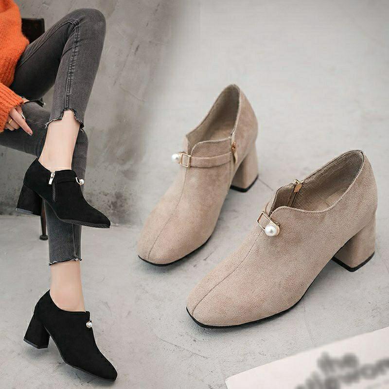 womens zip up ankle boots