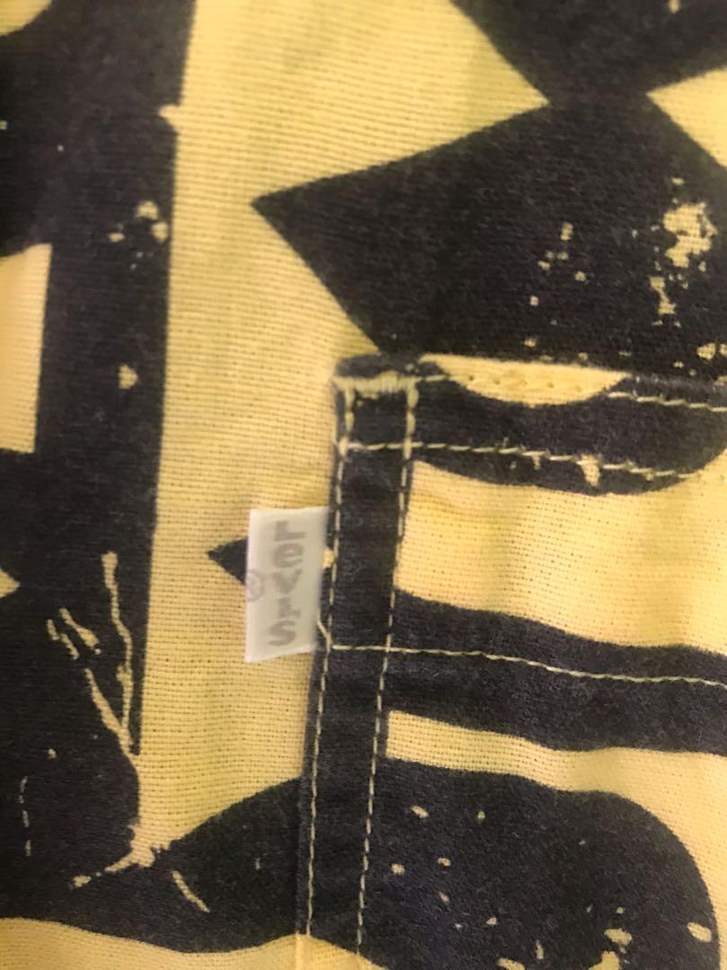 Levis store el aztec