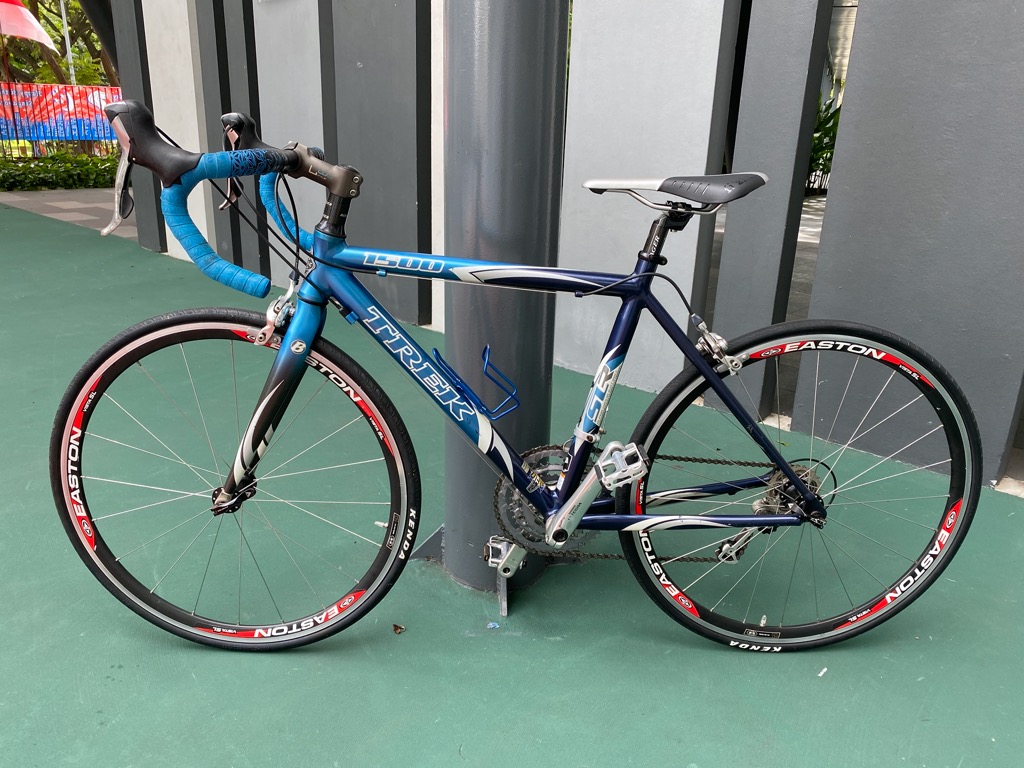 trek 1500 road bike