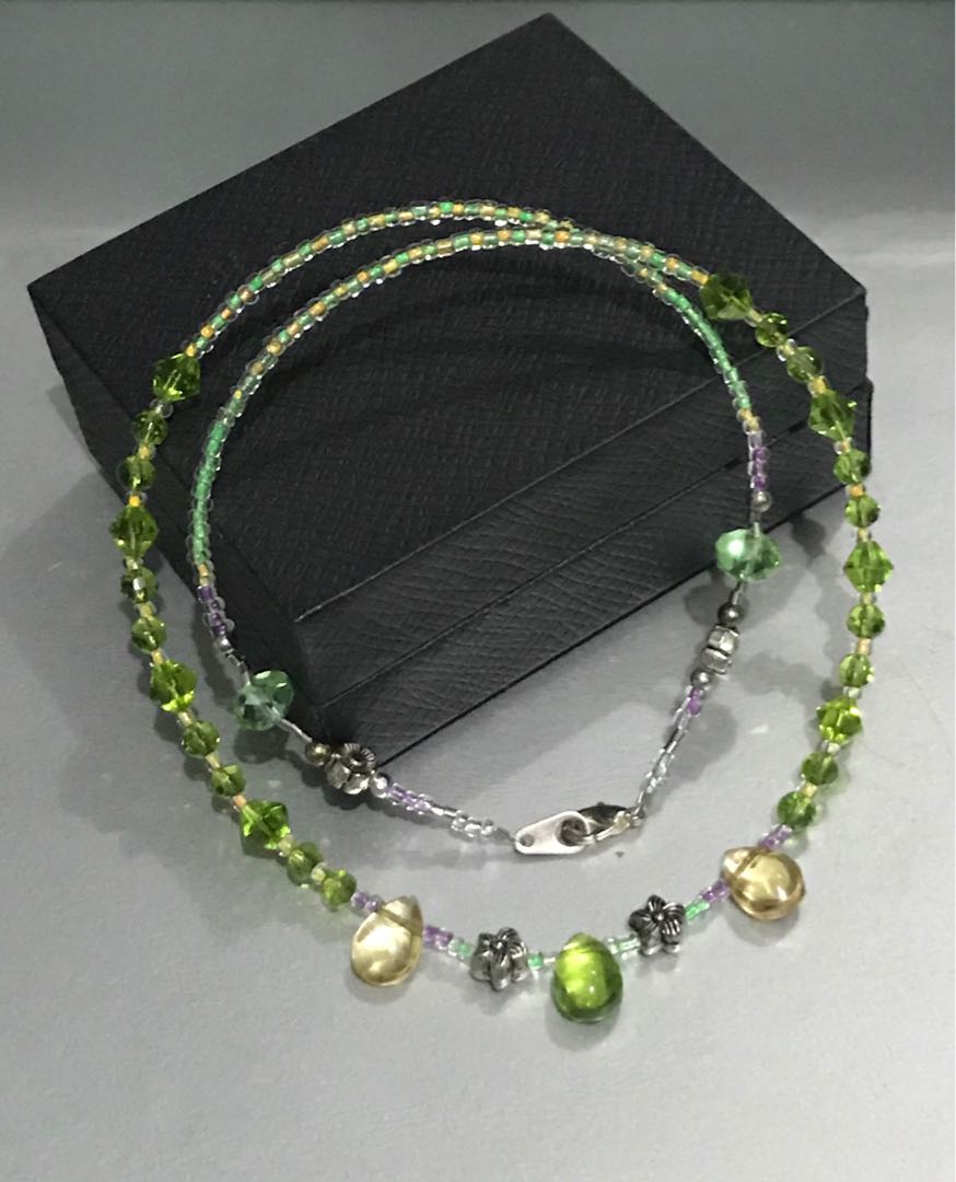 Vintage Peridot Green Teardrop Swarovski Beaded Crystal with silver tone Necklace
