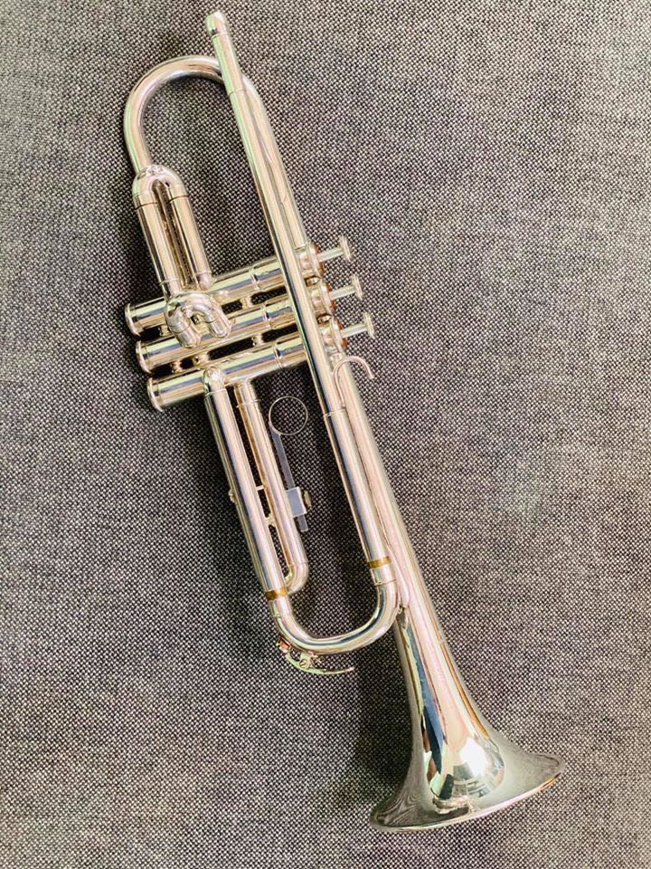 Yamaha Trumpet Japan YTR 1335 Hobbies Toys Music Media