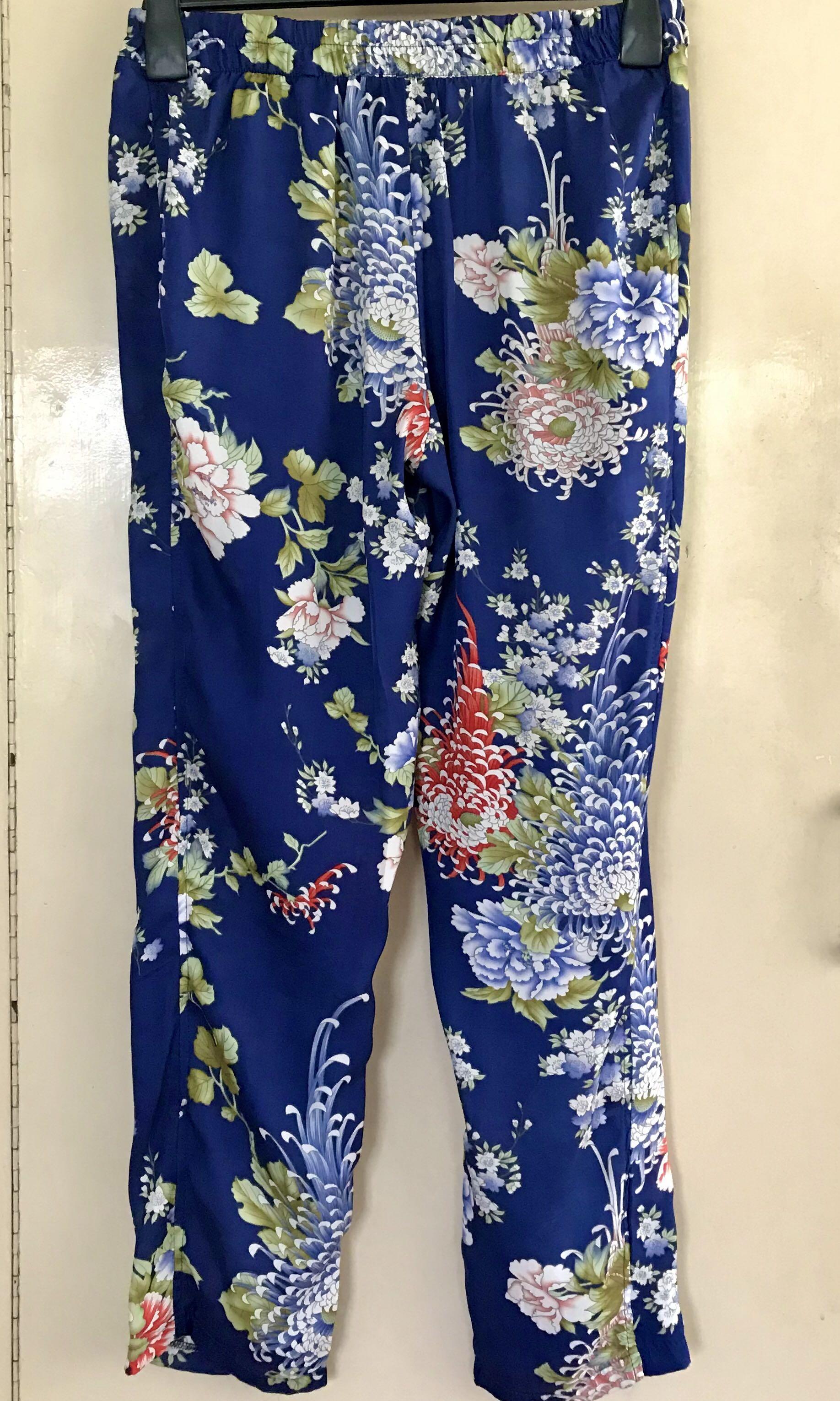 Zara Blue Floral Flared Leg Cropped Trouser Pants Size S