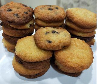 30 Keto Butter Cookies | Original | Chocolate Chips | Net Carbs 0.4g