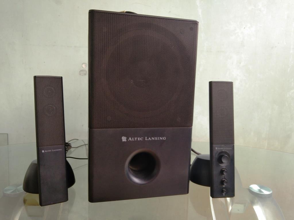 3 piece speaker system