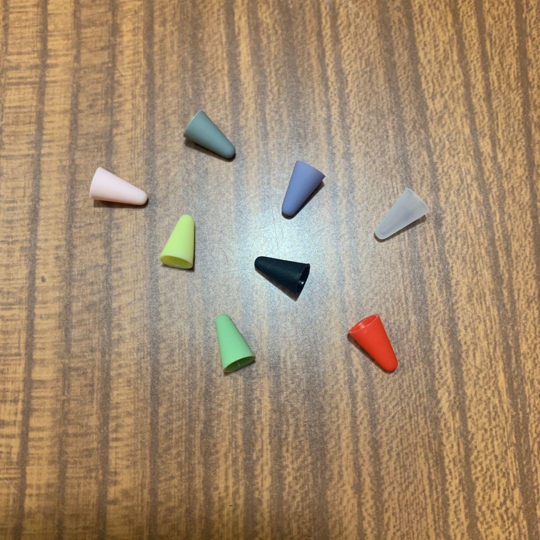 Apple Pen Nibs P50 each (Category: iPad) located in Manila. Submitted by 3ftshopmnl (Listing ID 1024432791, Image 1). Description: For sale!! pen nibs for Apple Pencil :) .