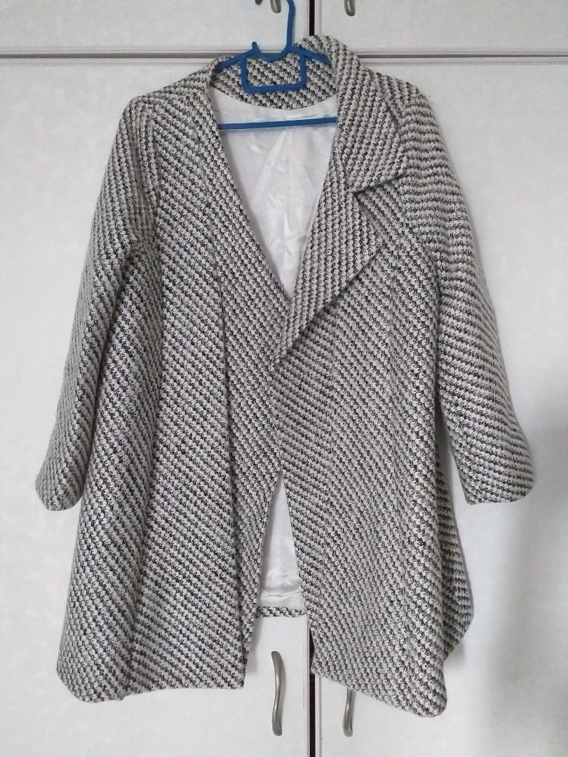 White black coat best sale