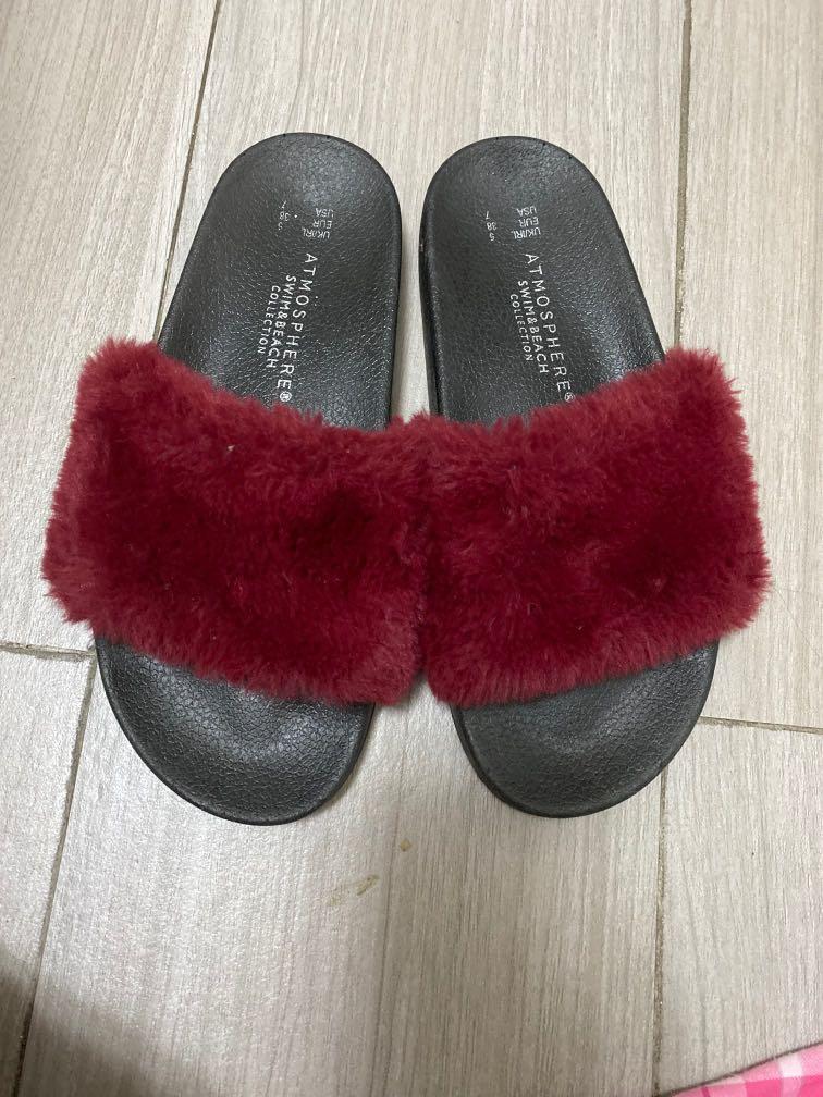 atmosphere slippers