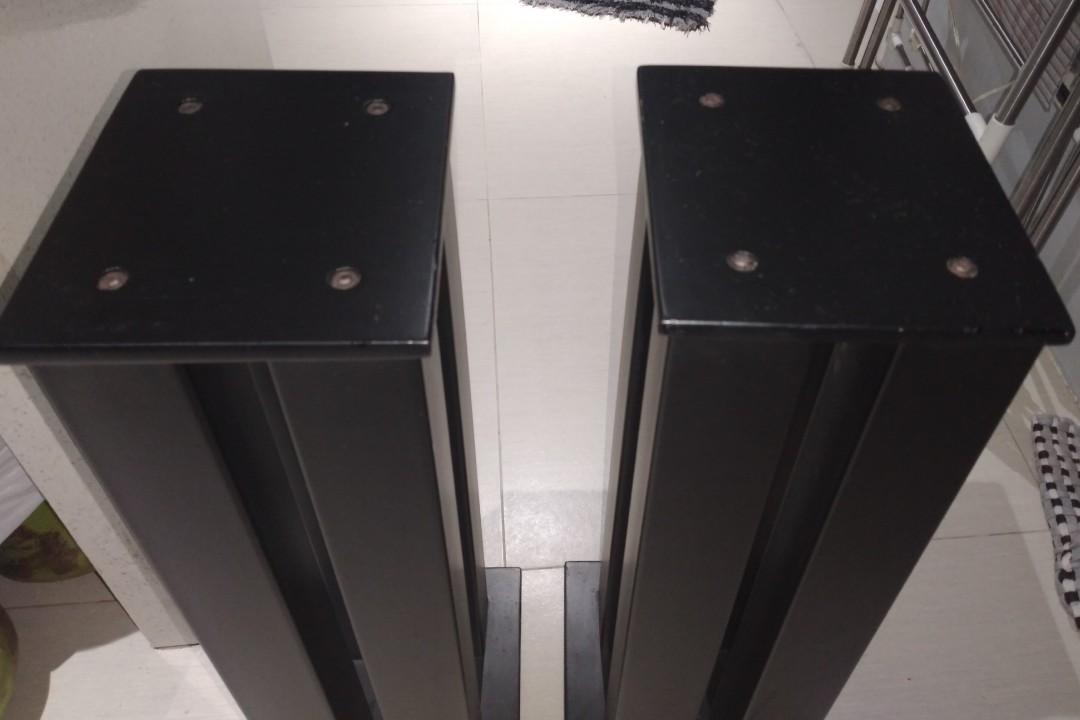 bowers and wilkins speaker stand