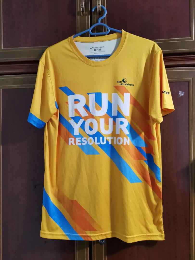 Brooks Running Shirt, Sports, Athletic u0026 Sports Clothing on Carousell