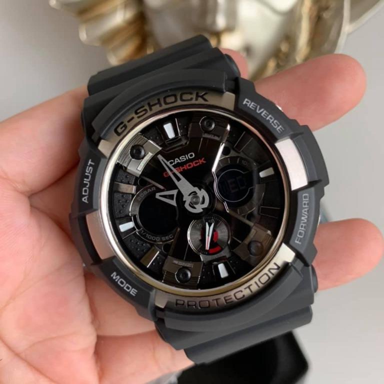 CASIO ORIGINAL G-SHOCK GA-200-1ADR, Men's Fashion, Watches