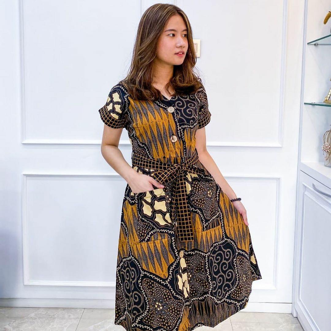 Casual batik dress. Unique, modern design and good quality, Women's ...
