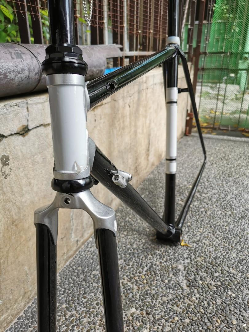 Classic Road Bike Frame, Sports Equipment, Bicycles & Parts, Bicycles on Carousell
