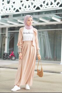 (Category: ) located in . Submitted by mizshareen (Listing ID 1024468073, Image 1). Description: .