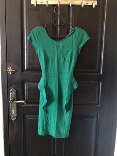 Dress mini backless zara green hijau