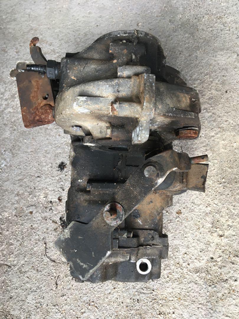 gear box kancil 850..gear 5 ad bunyi, Auto Accessories on Carousell