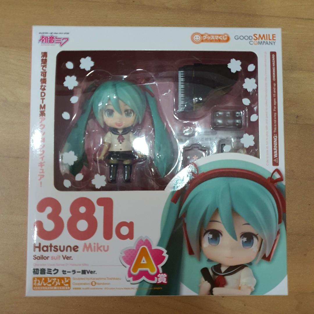 Hatsune Miku Special Edition Nendoroid Toys Games Bricks Figurines On Carousell - i dressed my character up as hatsune miku on roblox part 3