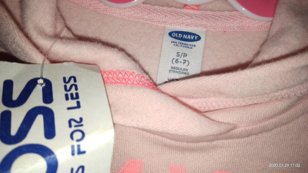 Hoodie jacket (Category: Babies & Kids Fashion) located in Valenzuela. Submitted by mjhane21 (Listing ID 1024507406, Image 2). Description: .