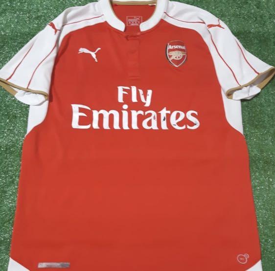Jersey Arsenal Home 15 16 Puma Original Size Medium Olah Raga Baju Olahraga Di Carousell