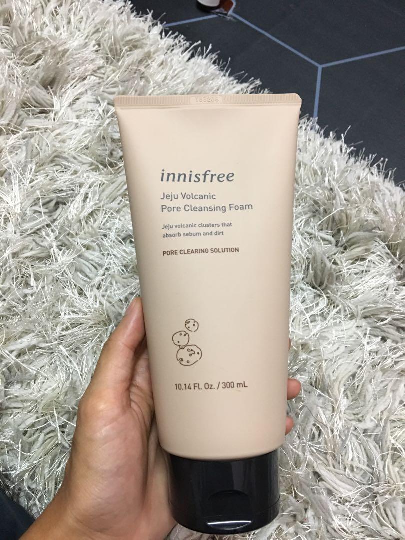 Innisfree jeju volcanic sales pore cleansing foam