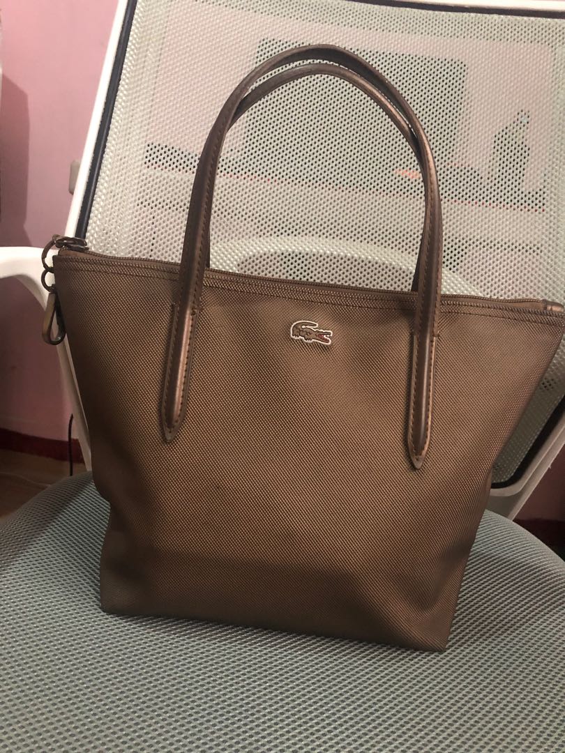 Lacoste tote 2025 bag medium size
