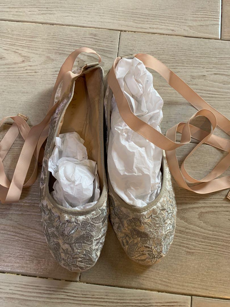 Ladies Zara 's ballet shoes, 女裝, 女裝 