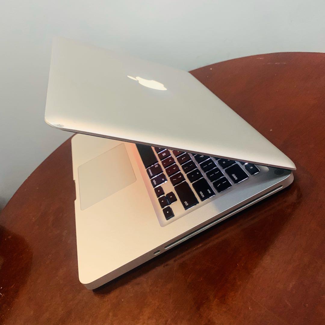 Macbook pro 2011 (13inch (Category: Laptops & Notebooks) located in Valenzuela. Submitted by dropcee (Listing ID 1024597359, Image 3). Description: .