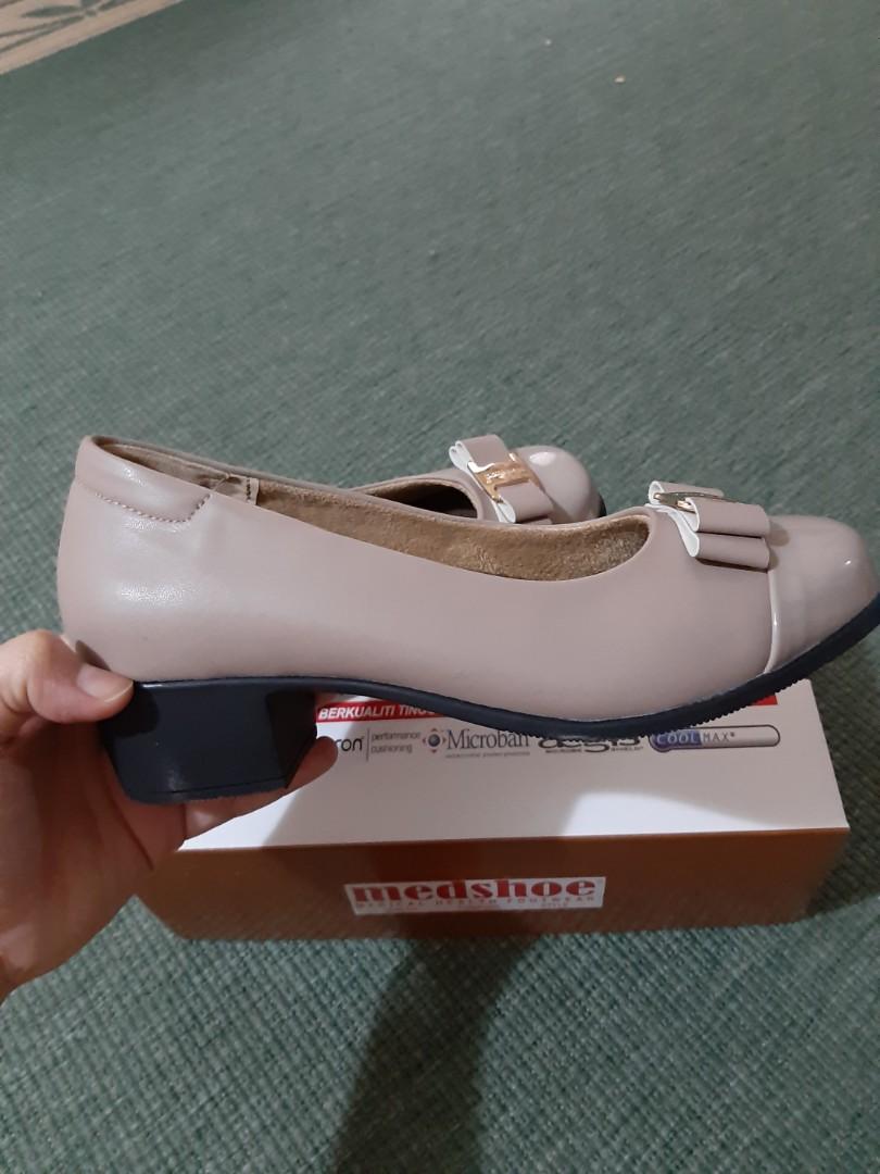 Medshoe price hotsell