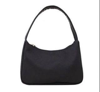 （分類：）位於 。 由 thriftxcloudstore 提交（商品編號 1024440063，圖片 1）。簡介： 。
