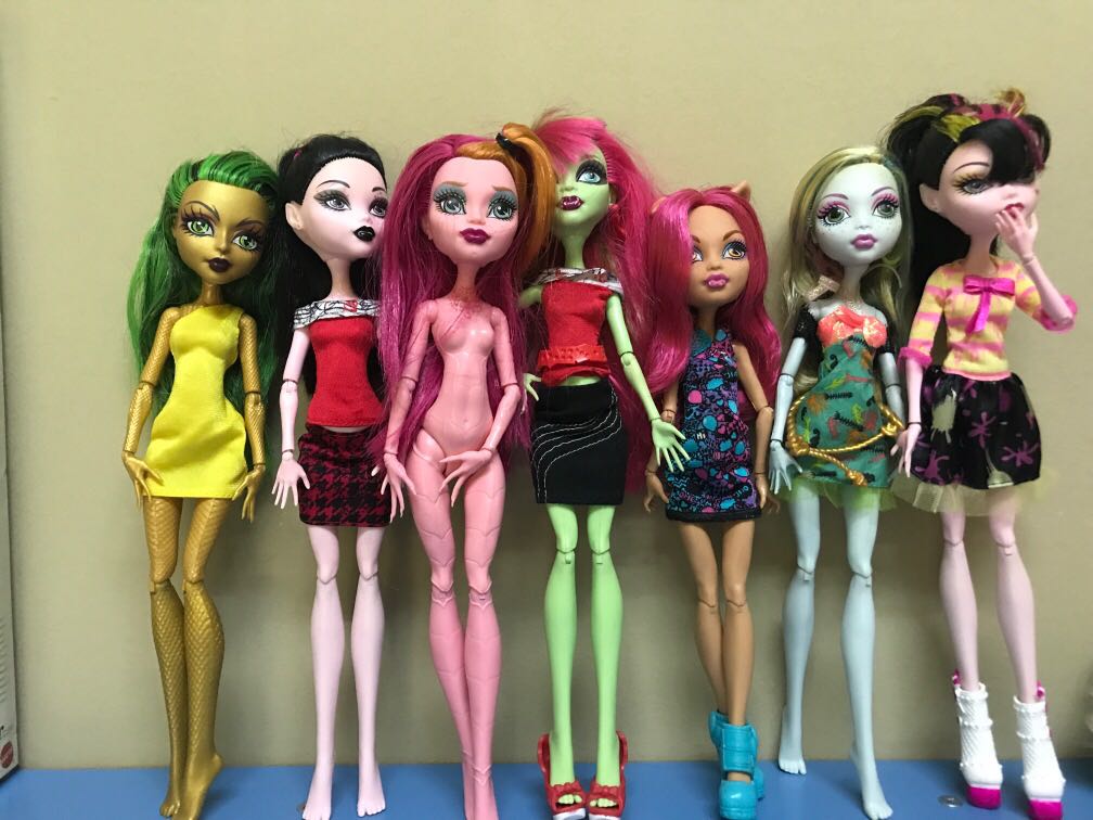 monster high doll set