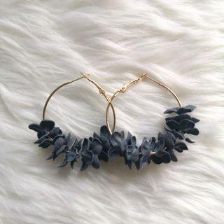 navy blue earrings