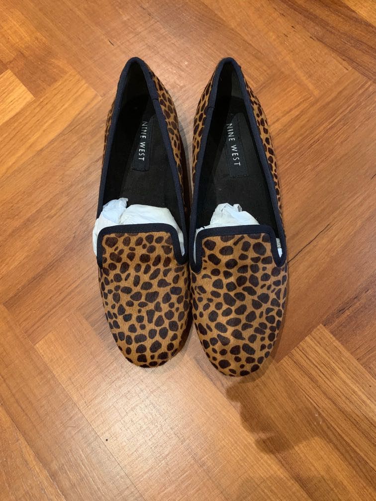 nine west leopard flats
