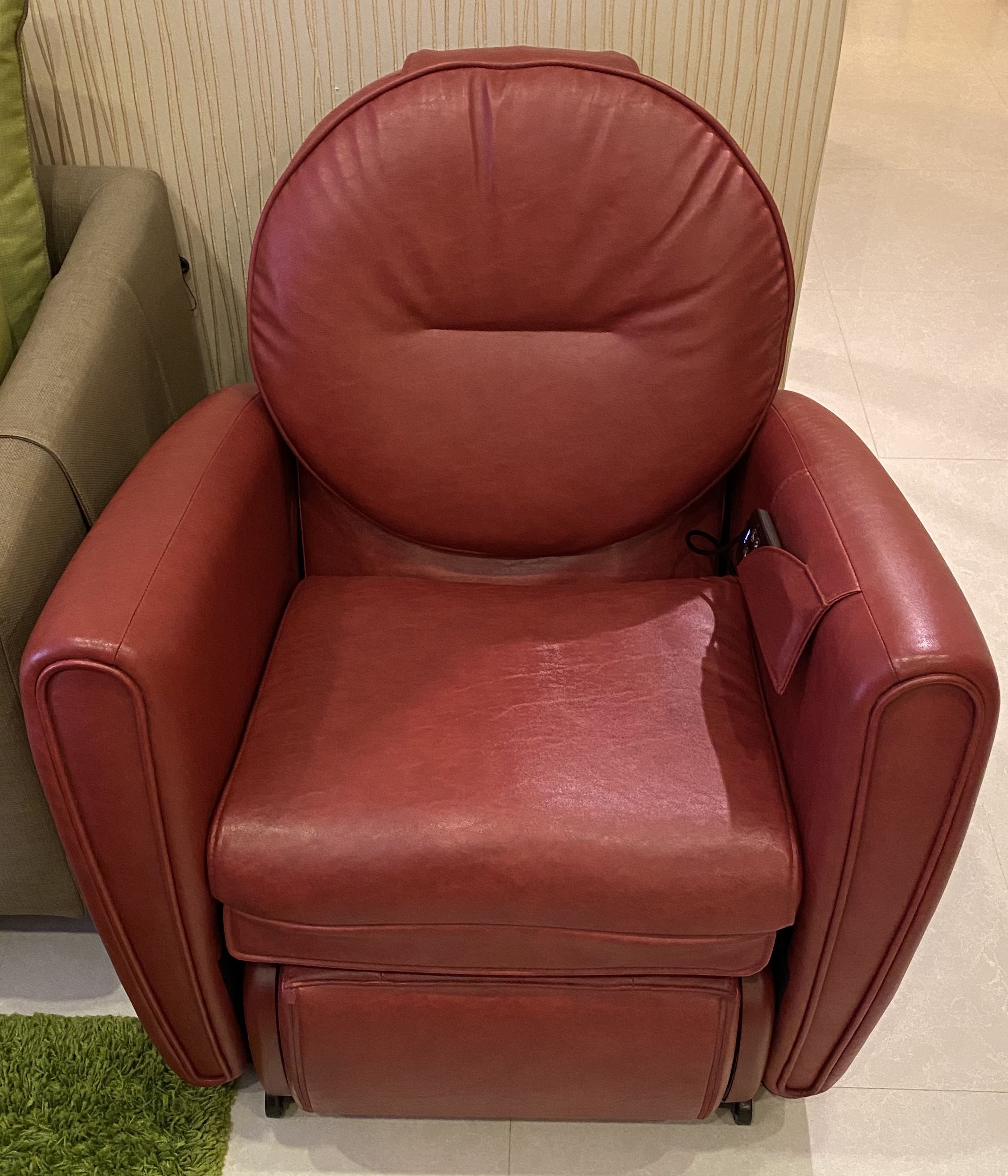 OSIM uDiva Massage Sofa Chair OS-876 Ogawa Oto Gintell