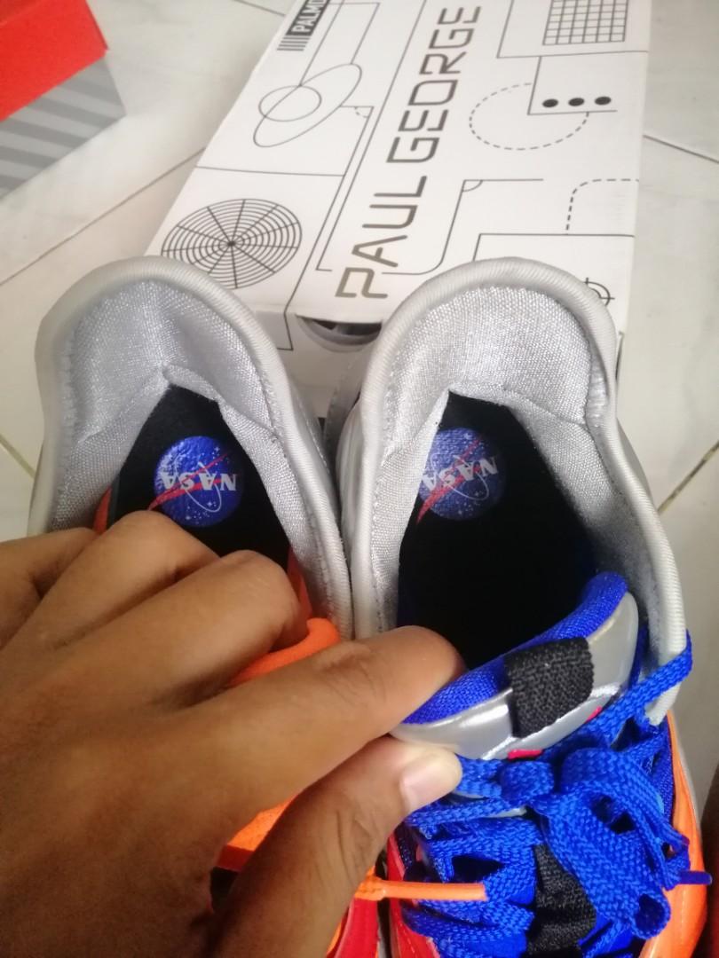 Curry nasa shoes store