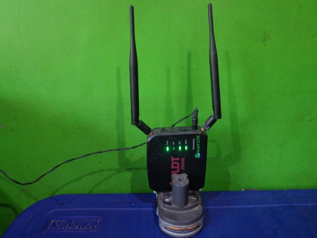 PLDT SMART WIFI MODEM EXTERNAL RP SMA PORT AND ANTENNA ...
