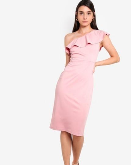 Ruffled Top Light Pink Toga Dress (Category: Dresses) located in Quezon City. Submitted by curatedbygel (Listing ID 1024471763, Image 3). Description: Php 1569 when I bought it. Lost weight so it's big on me now. Fitted only. Not worn since COVID-19 outbreak..