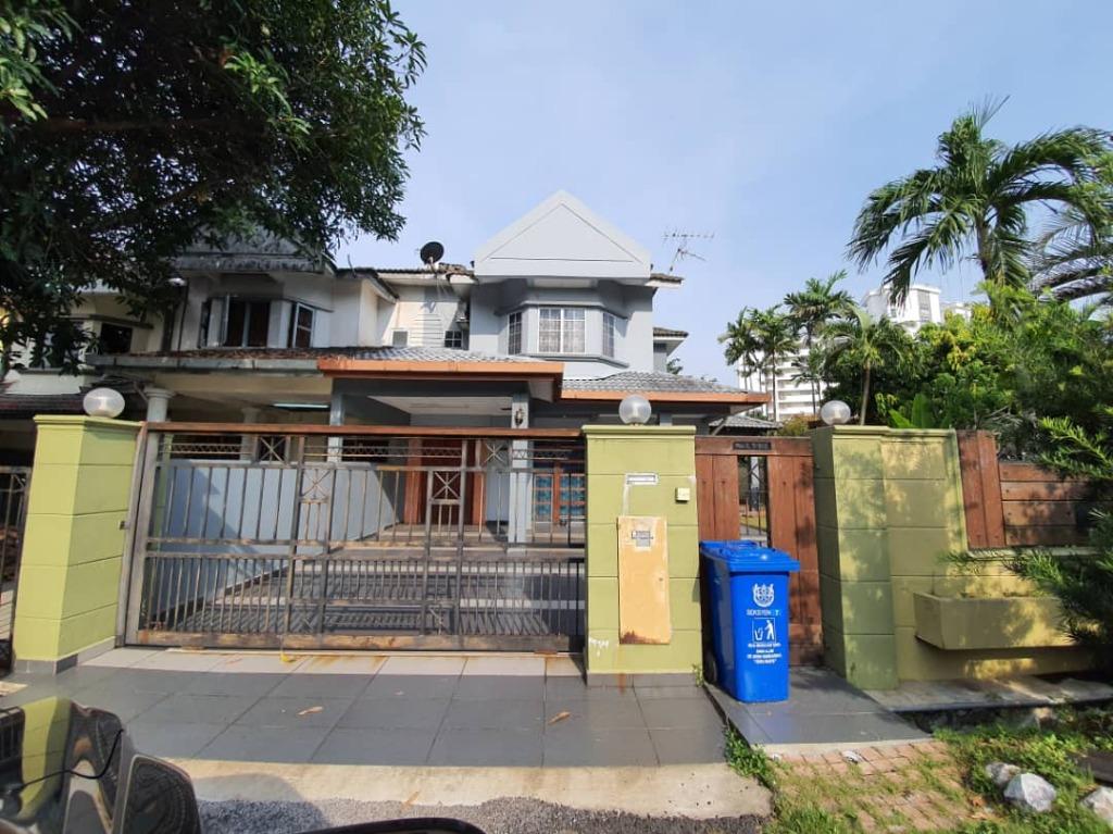 Seksyen 7 Shah Alam Double Storey Corner Lot For Sale Property For Sale On Carousell
