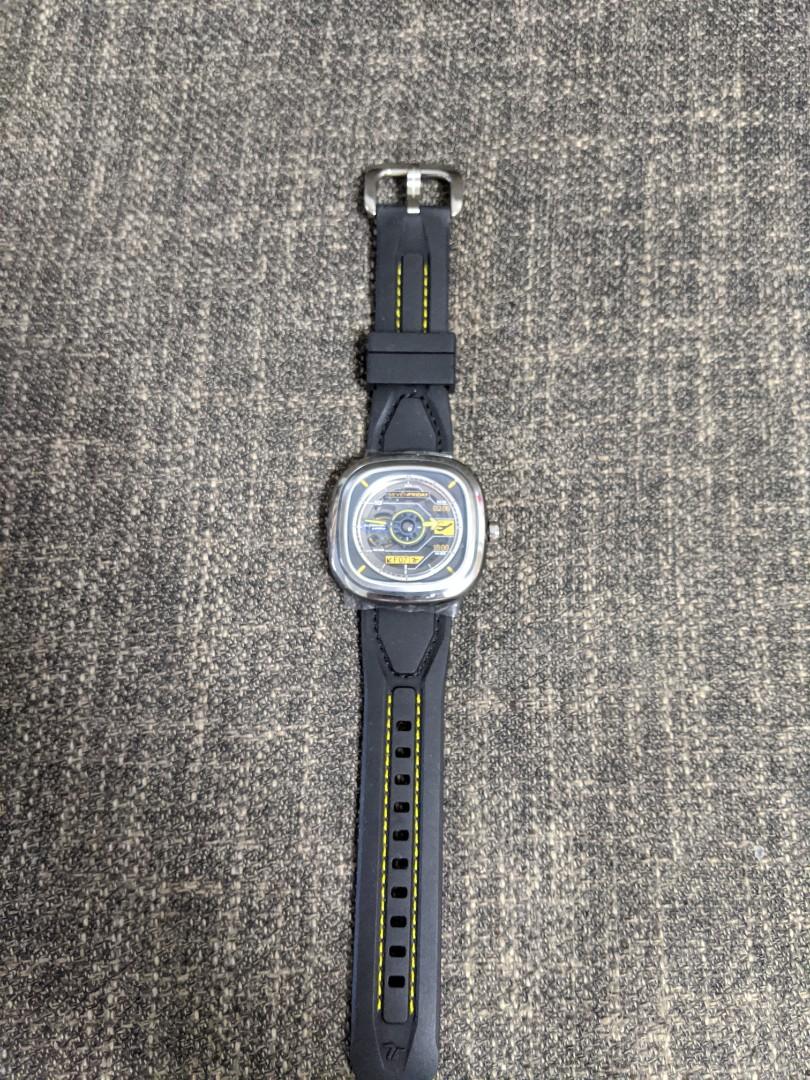 Seven Friday T3 02 DFS limited Runway 07 Watch for sale