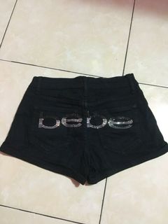 (Kategori: ) berada di . Dikirim oleh stuffdevi_ (ID iklan 1024582719, Gambar 1). Deskripsi: .