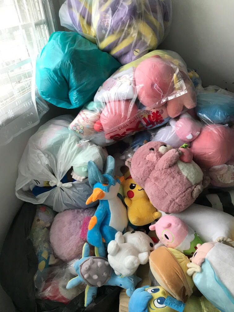 i want toys please