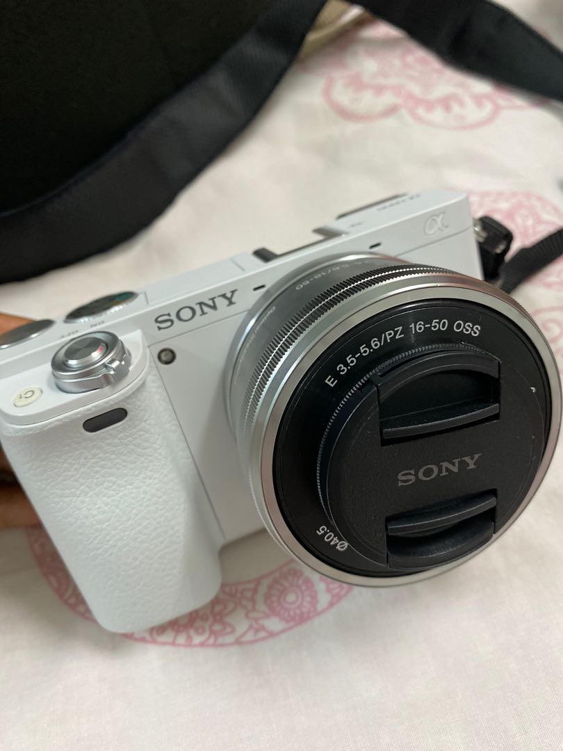 Sony A6000 White -Full Set-, Photography, Lens & Kits on Carousell