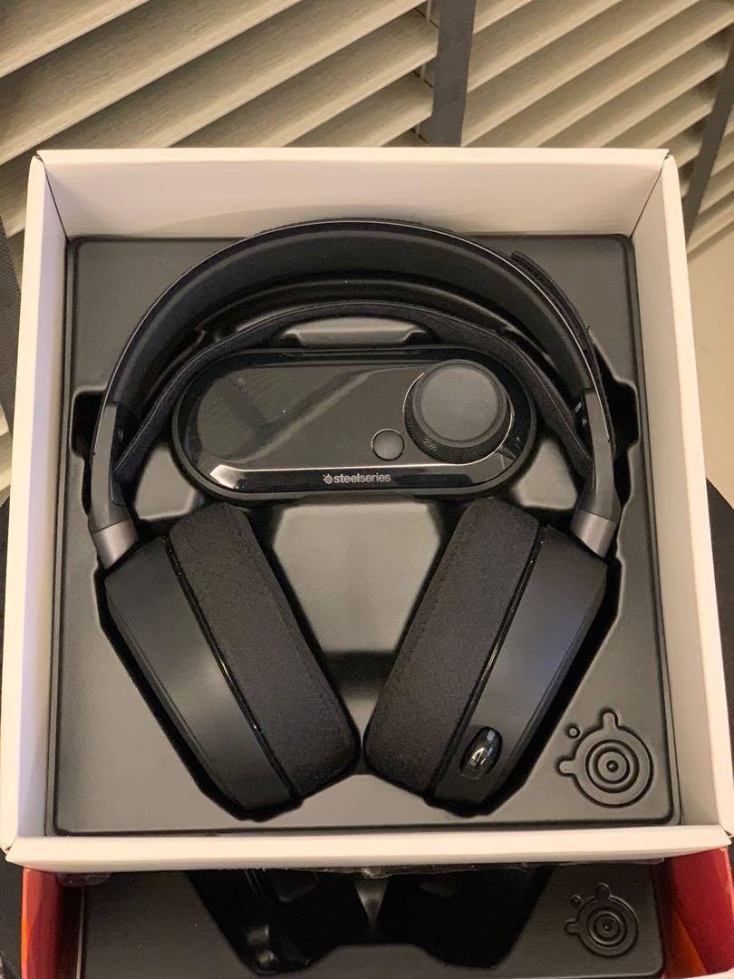 steelseries arctis pro gaming headset with gamedac