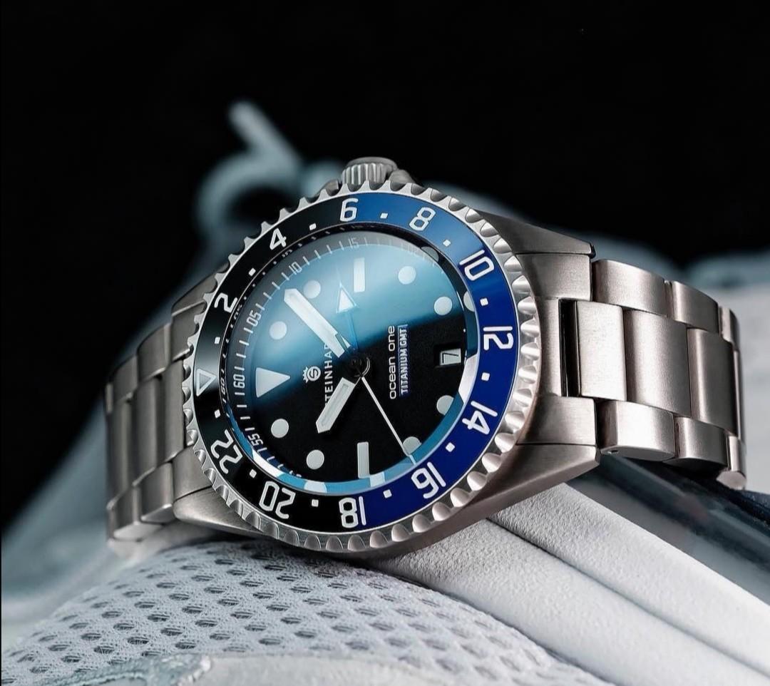 FINAL SALE STEINHART Ocean Titanium 500 GMT Premium Mobile
