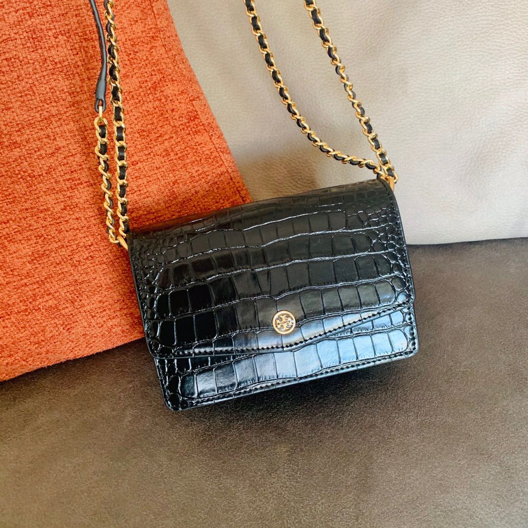Tory Burch Robinson Embossed 2024 favors