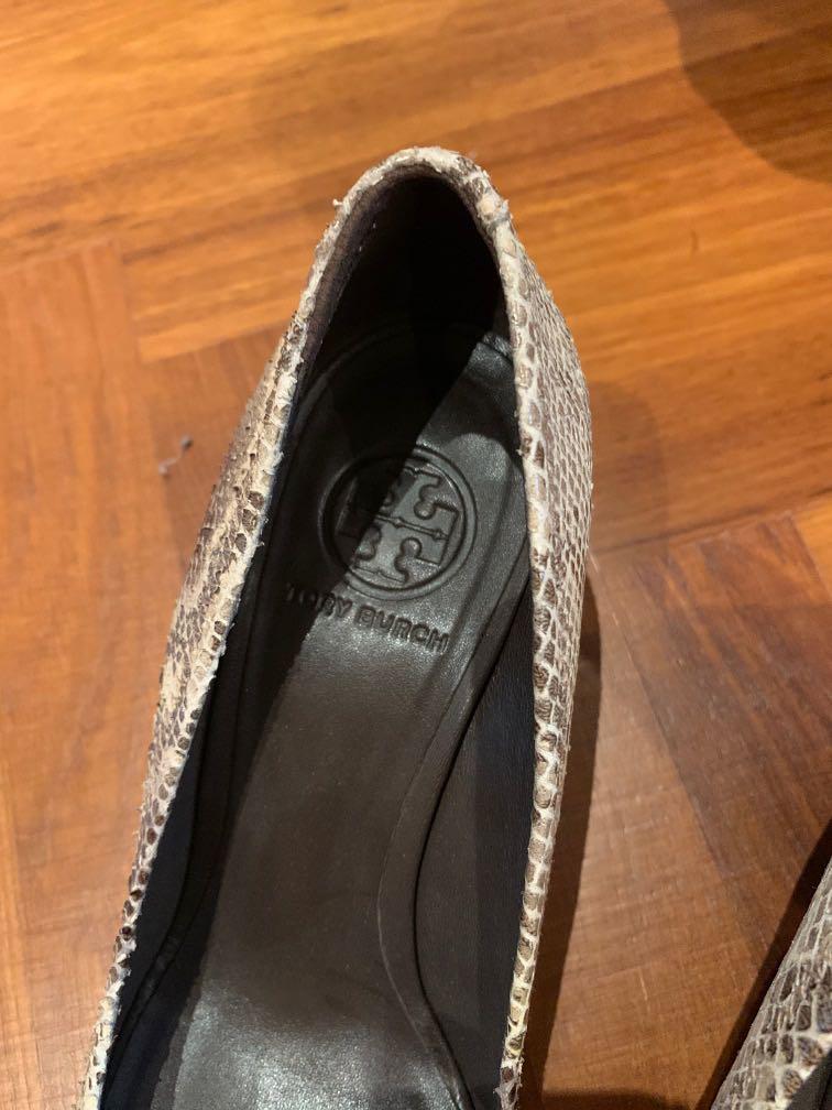 Tory Burch snakeskin heels, Women's Fashion, Footwear, Heels on Carousell